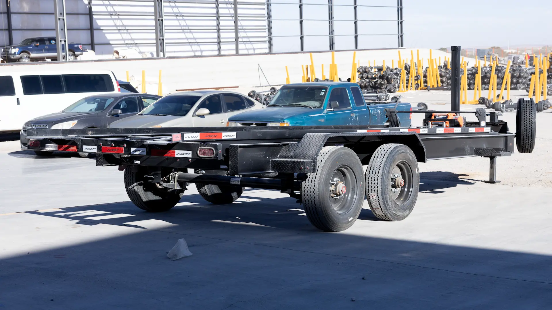 horizon trailers img